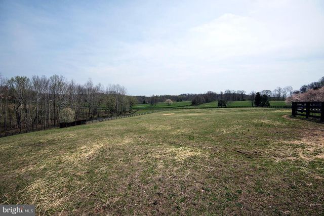 16704 THURSTON RD, Dickerson, MD 20842