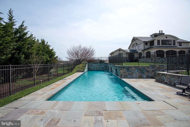 16704 THURSTON RD, Dickerson, MD 20842