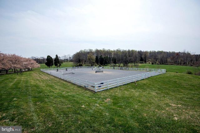 16704 THURSTON RD, Dickerson, MD 20842