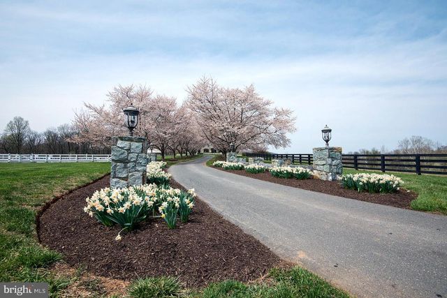 16704 THURSTON RD, Dickerson, MD 20842