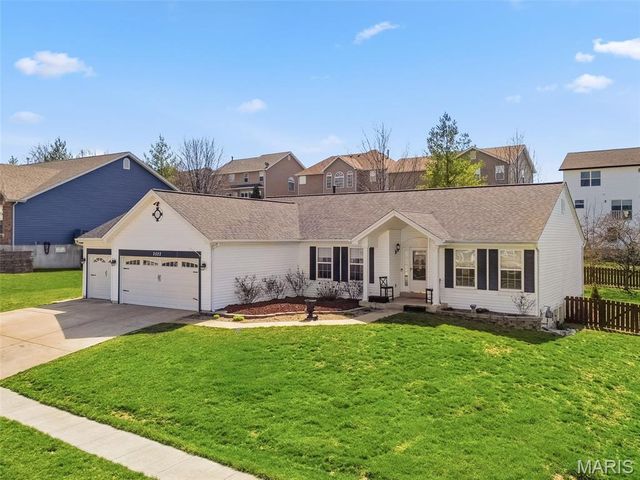2522 Bear Creek Drive, Wentzville, MO 63385
