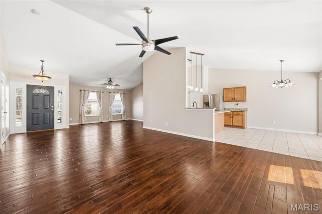 2522 Bear Creek Drive, Wentzville, MO 63385