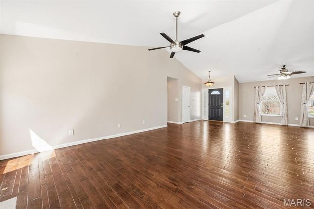 2522 Bear Creek Drive, Wentzville, MO 63385