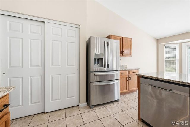 2522 Bear Creek Drive, Wentzville, MO 63385