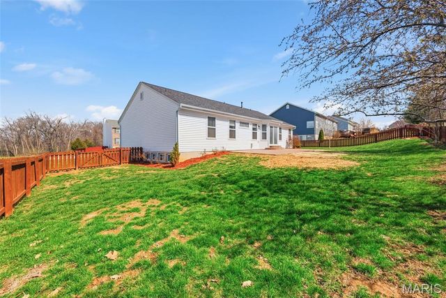 2522 Bear Creek Drive, Wentzville, MO 63385