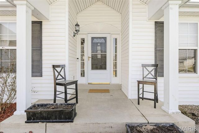 2522 Bear Creek Drive, Wentzville, MO 63385