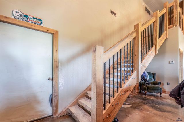 21932 HAWKINS DR, Peidmont, SD 57769