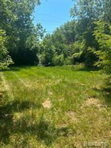 1201 Oleander Drive, Mount Morris, MI 48458