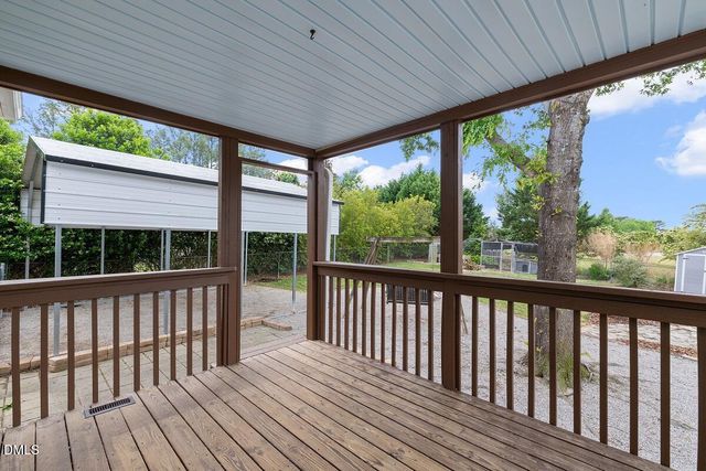 6512 Bridgemont Lane, Willow Springs, NC 27592
