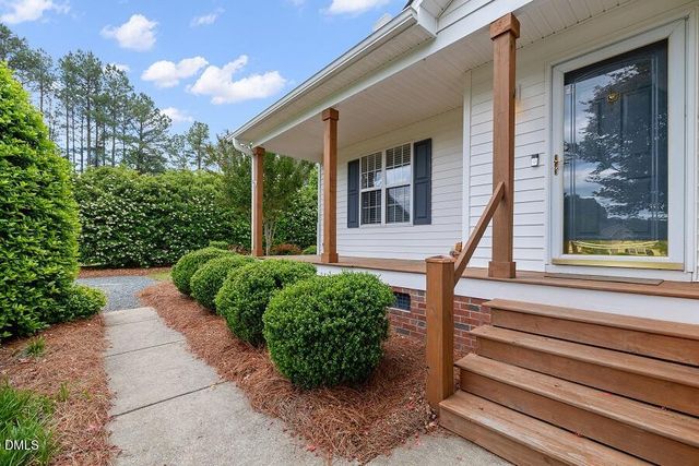 6512 Bridgemont Lane, Willow Springs, NC 27592