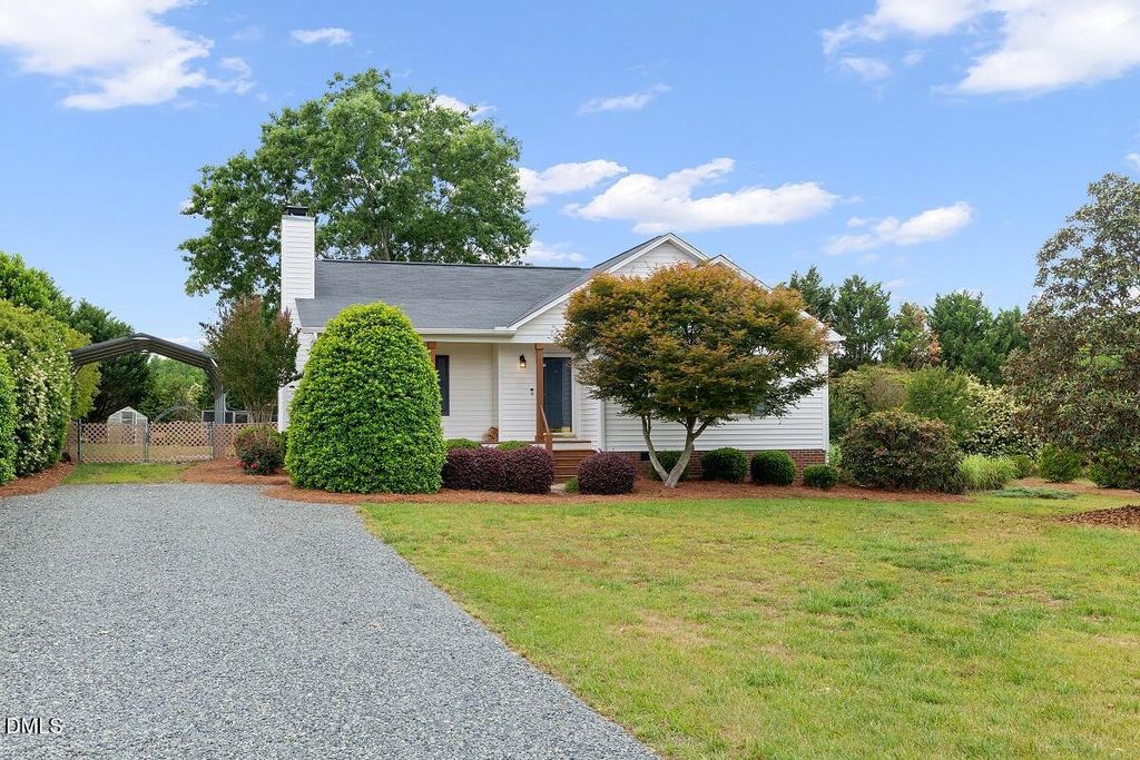 6512 Bridgemont Lane, Willow Springs, NC 27592
