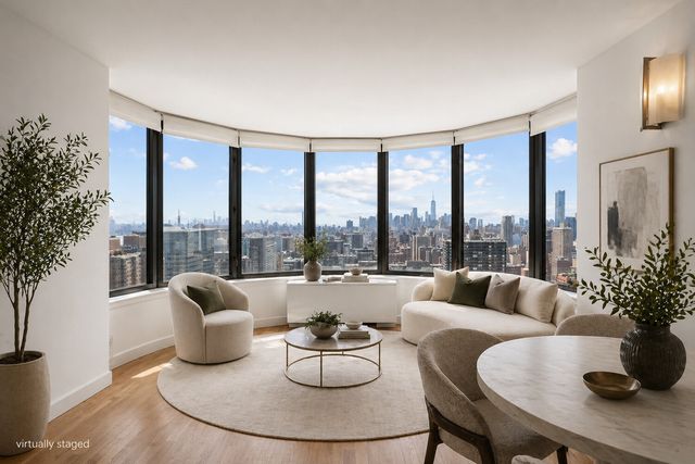 330 E 38th St Apt 43P, New York City, NY 10016