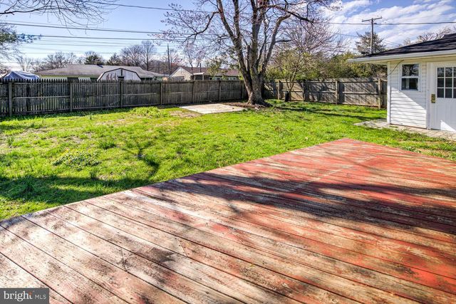 11 CARLISLE RD, Newark, DE 19713