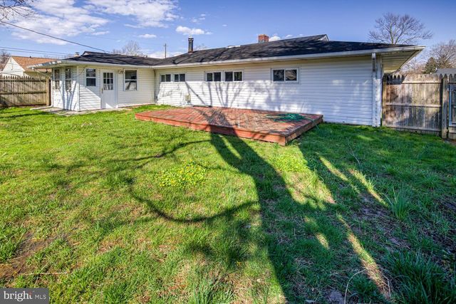 11 CARLISLE RD, Newark, DE 19713