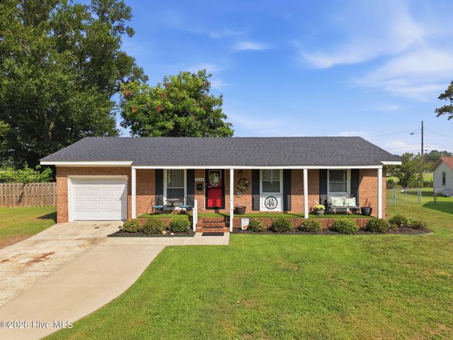 4114 Edgewood Drive, Ayden, NC 28513