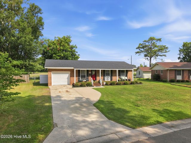 4114 Edgewood Drive, Ayden, NC 28513
