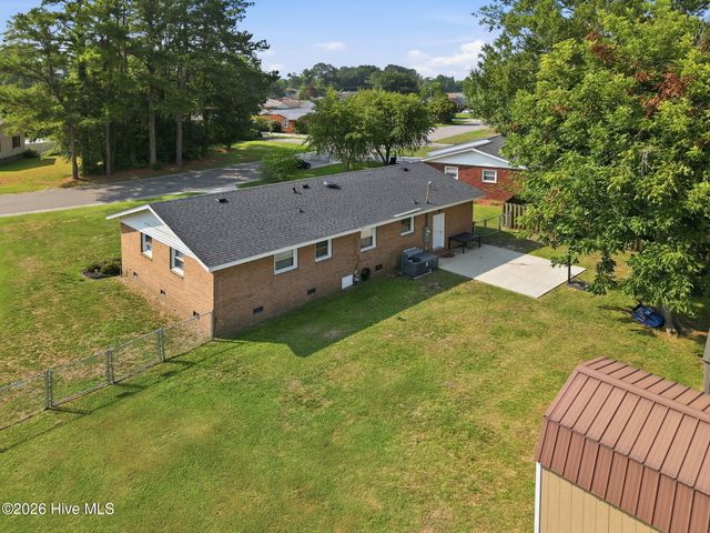 4114 Edgewood Drive, Ayden, NC 28513
