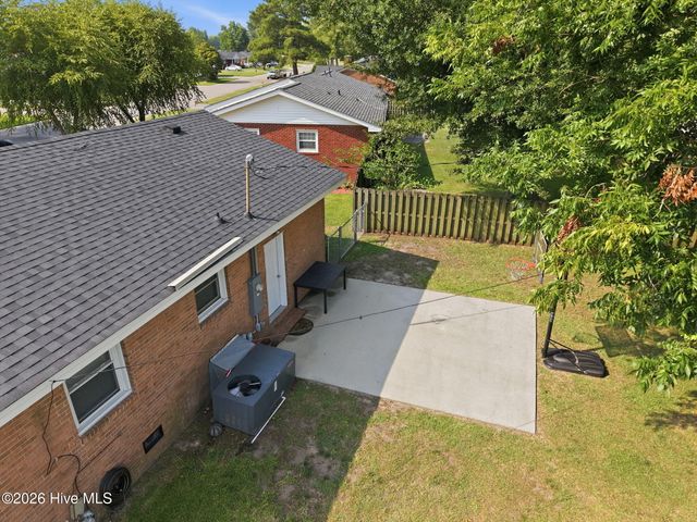 4114 Edgewood Drive, Ayden, NC 28513