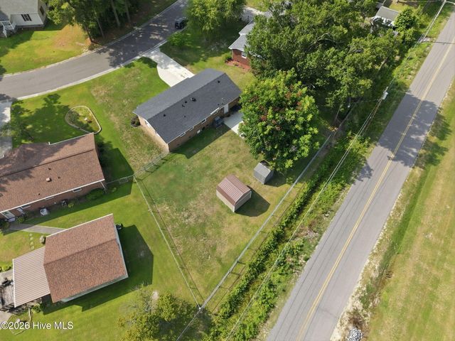 4114 Edgewood Drive, Ayden, NC 28513