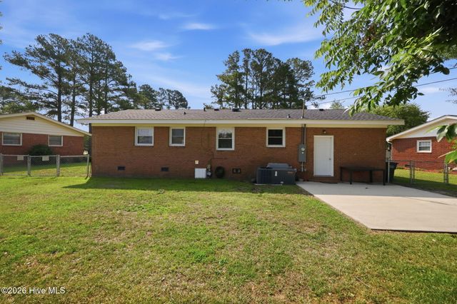 4114 Edgewood Drive, Ayden, NC 28513