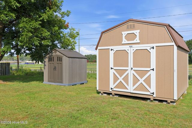 4114 Edgewood Drive, Ayden, NC 28513