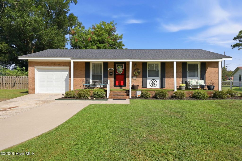 4114 Edgewood Drive, Ayden, NC 28513