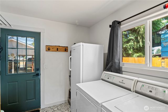 420 French Avenue, Arlington, WA 98223