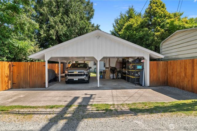 420 French Avenue, Arlington, WA 98223
