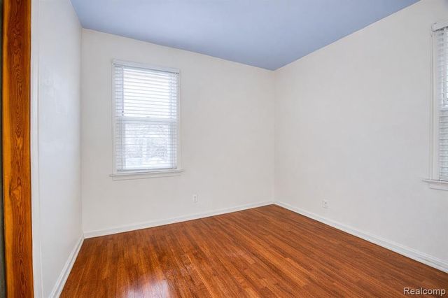 2209 Progress Avenue, Lincoln Park, MI 48146