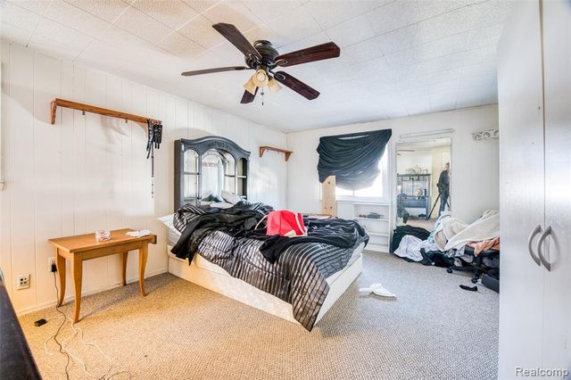 2209 Progress Avenue, Lincoln Park, MI 48146