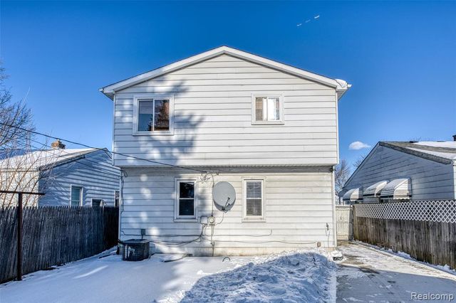 2209 Progress Avenue, Lincoln Park, MI 48146