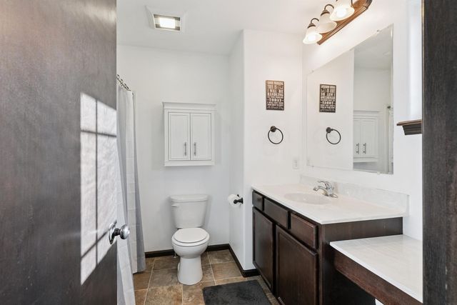 4106 Mourning Dove Drive, Waterloo, IA 50702