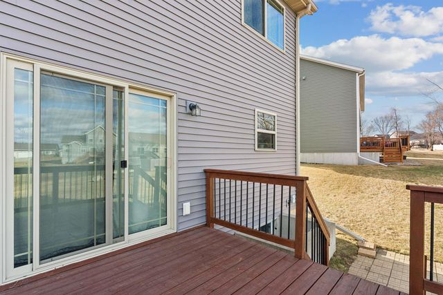 4106 Mourning Dove Drive, Waterloo, IA 50702