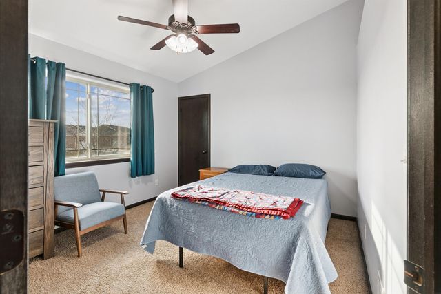 4106 Mourning Dove Drive, Waterloo, IA 50702