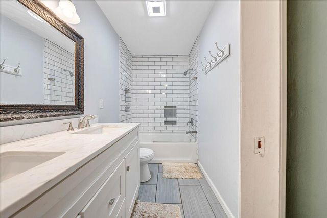662 Stayman RD, Roanoke, VA 24019