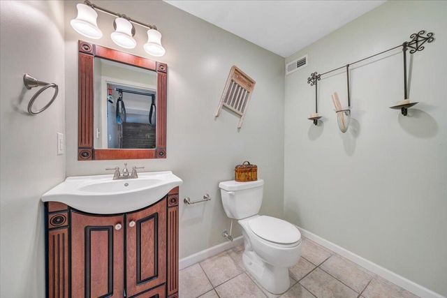 662 Stayman RD, Roanoke, VA 24019