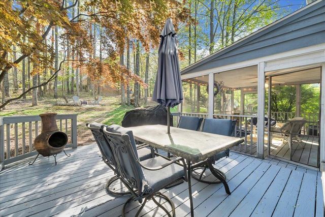 662 Stayman RD, Roanoke, VA 24019