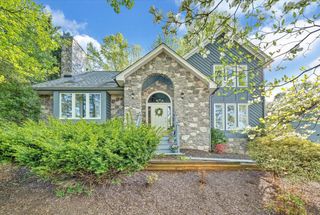 662 Stayman RD, Roanoke, VA 24019