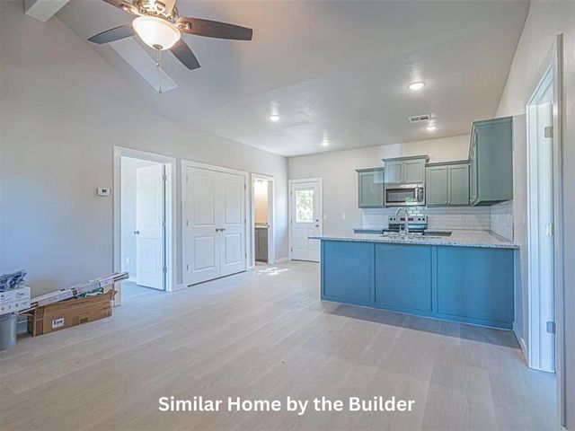 1816 SW Monroe Ave, Lawton, OK 73501
