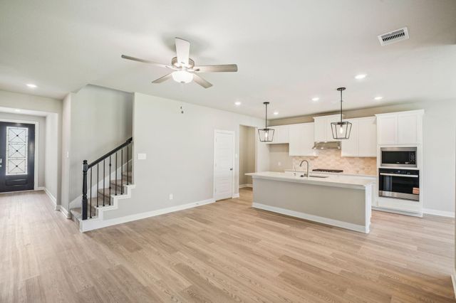 1660 Hopson Ranch Drive, Conroe, TX 77301