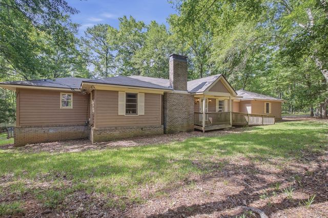 945 Deer Run Drive, Ellerslie, GA 31807