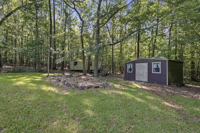 945 Deer Run Drive, Ellerslie, GA 31807