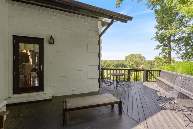 22047 E Dawn Hill Road, Siloam Springs, AR 72761