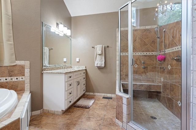 22047 E Dawn Hill Road, Siloam Springs, AR 72761