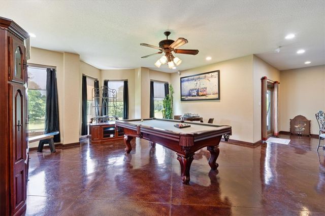 22047 E Dawn Hill Road, Siloam Springs, AR 72761