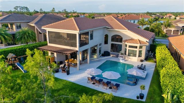 2954 Cinnamon Bay CIR, Naples, FL 34119