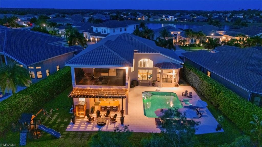 2954 Cinnamon Bay CIR, Naples, FL 34119
