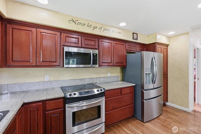 19310 95th Avenue NE, Arlington, WA 98223