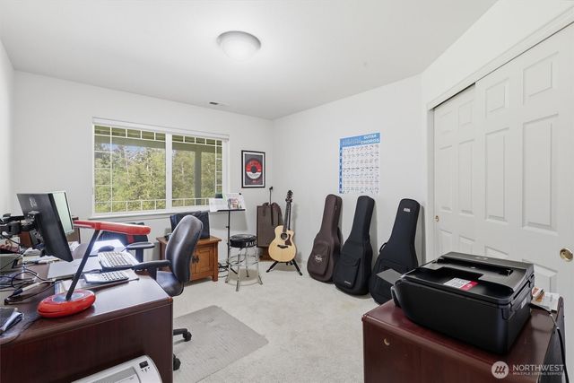 19310 95th Avenue NE, Arlington, WA 98223