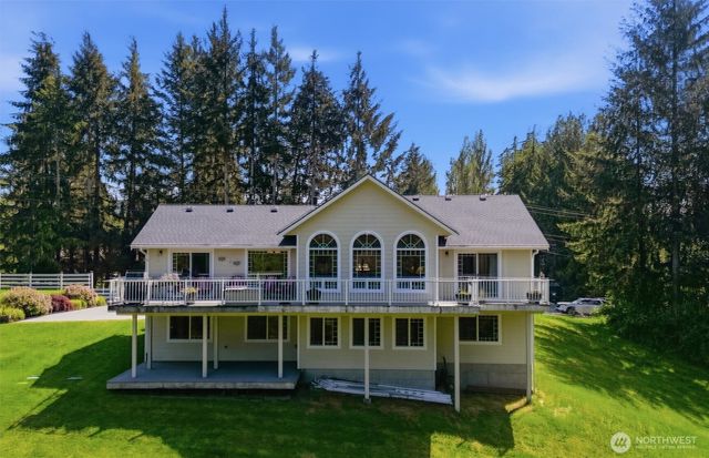 19310 95th Avenue NE, Arlington, WA 98223